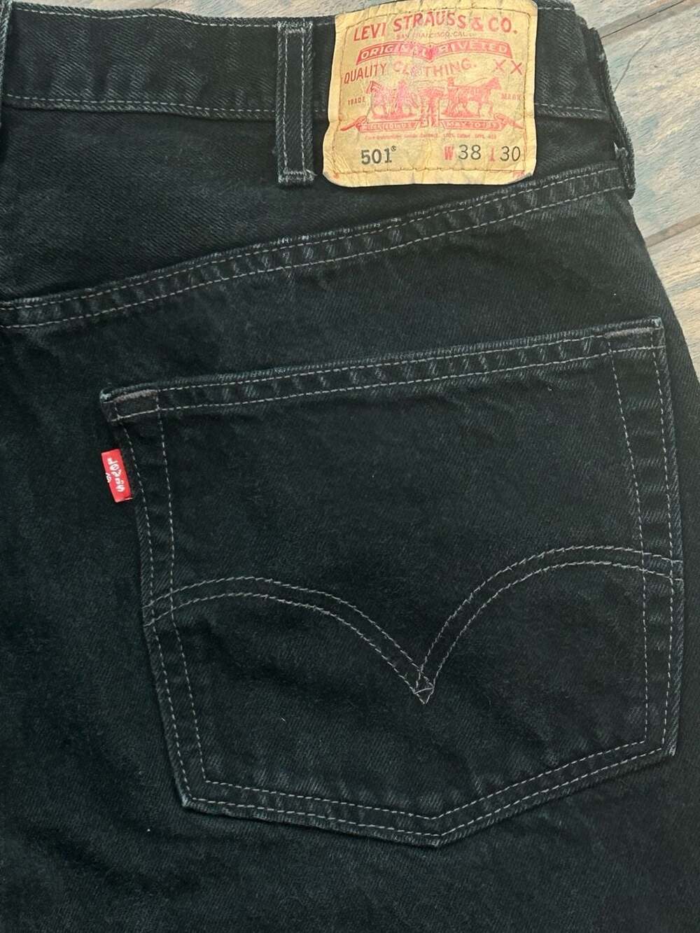 Vintage Y2K Levi's 501 Original Fit Button-Fly Black Denim Jeans Classic Denim - Picture 12 of 13